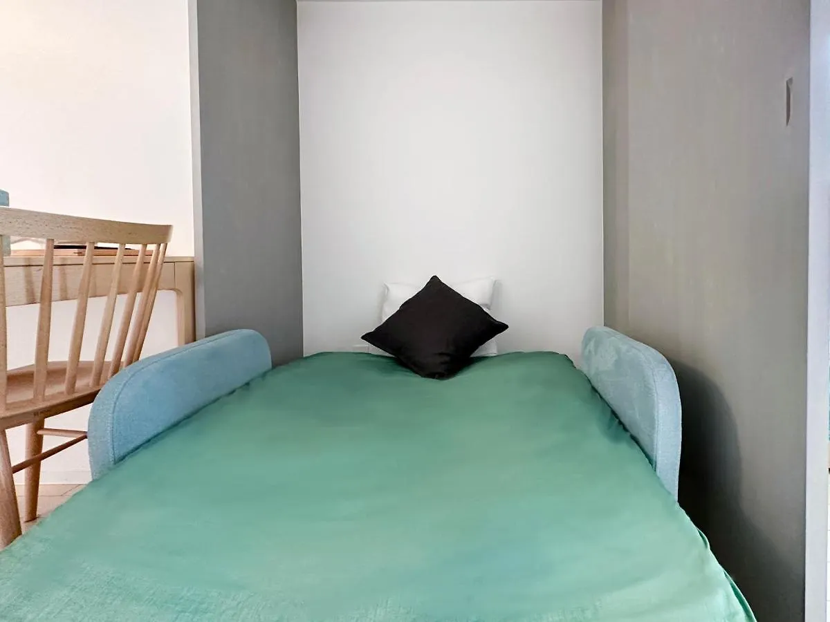 Nestay Apartment Tokyo Shinjuku 0*,  Japão